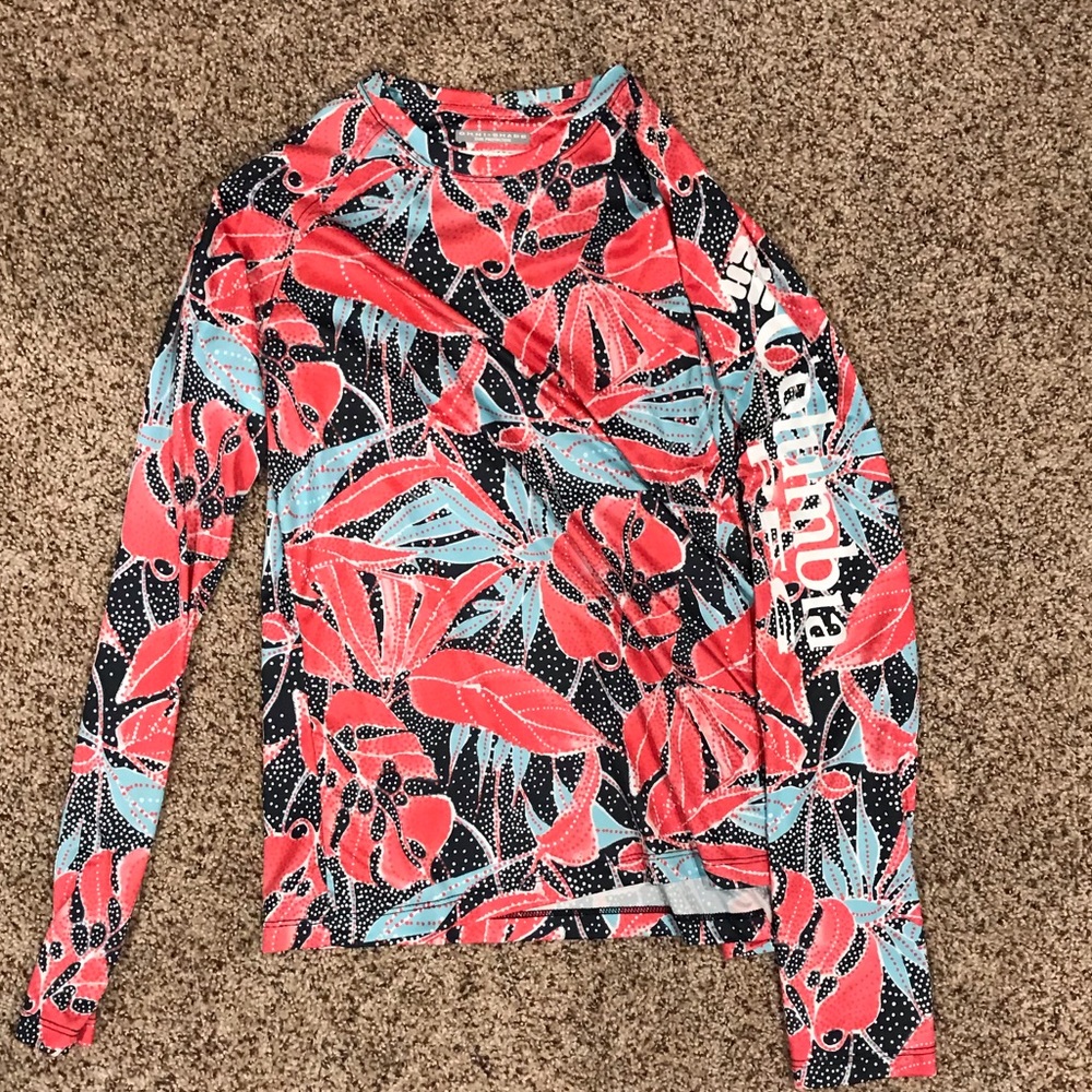 Women’s fishing shirt